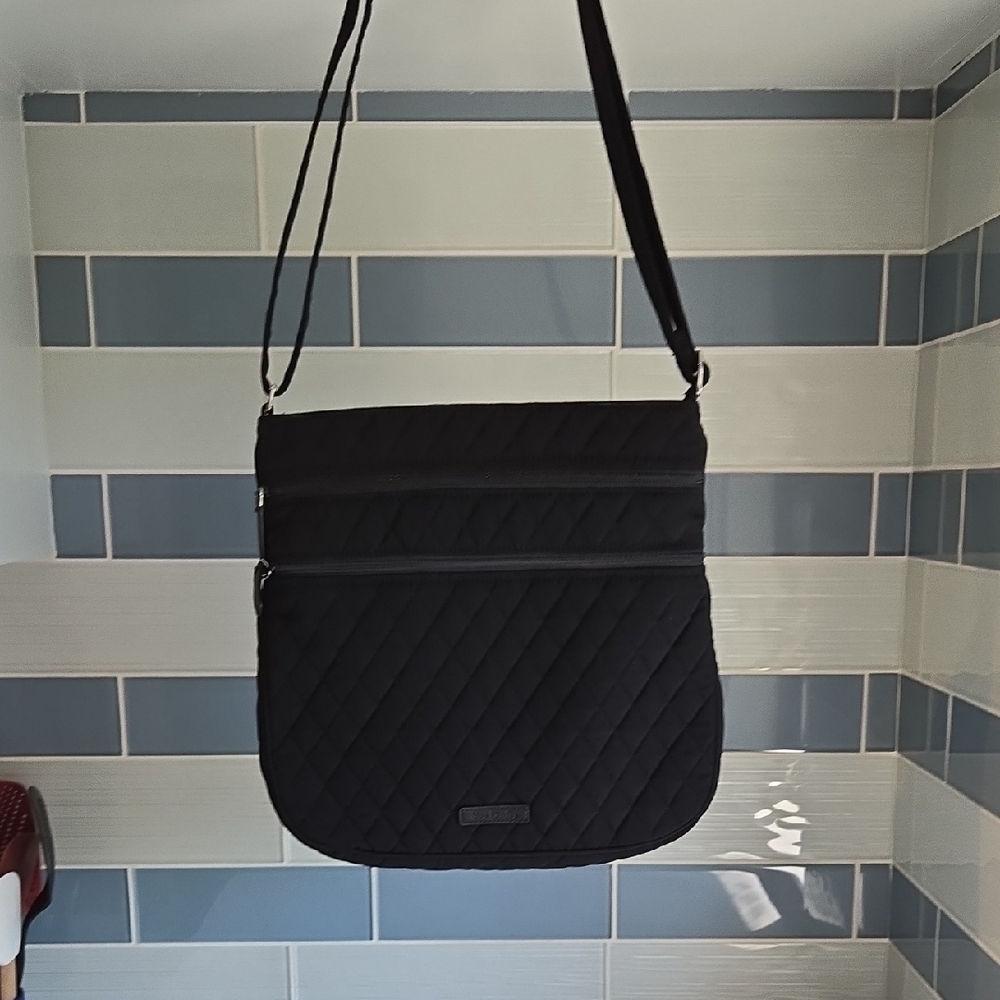 VERA BRADLEY Black Quilted Crossbody Bag